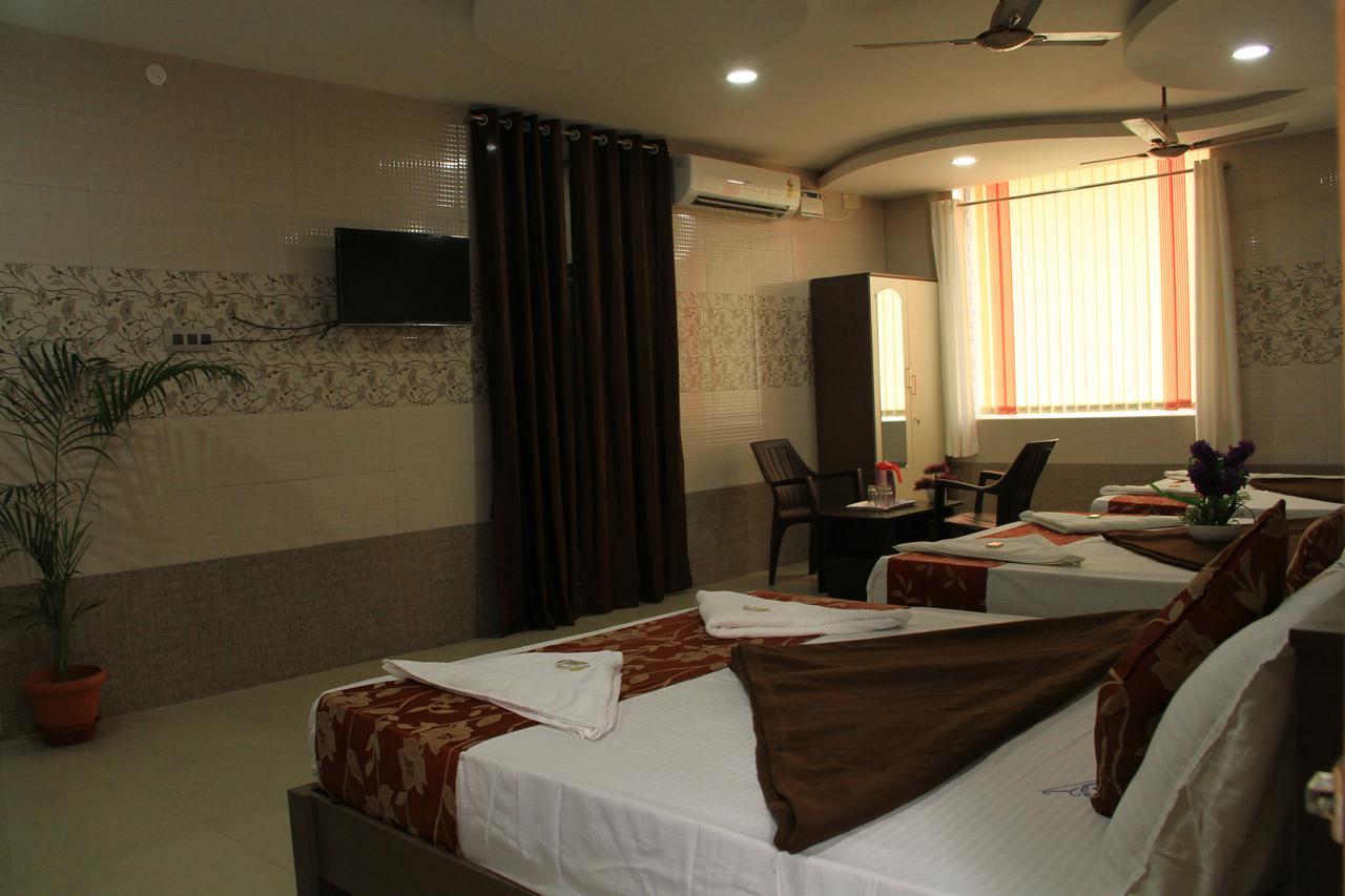 Hotel Royal Residency Rāmeswaram Екстериор снимка